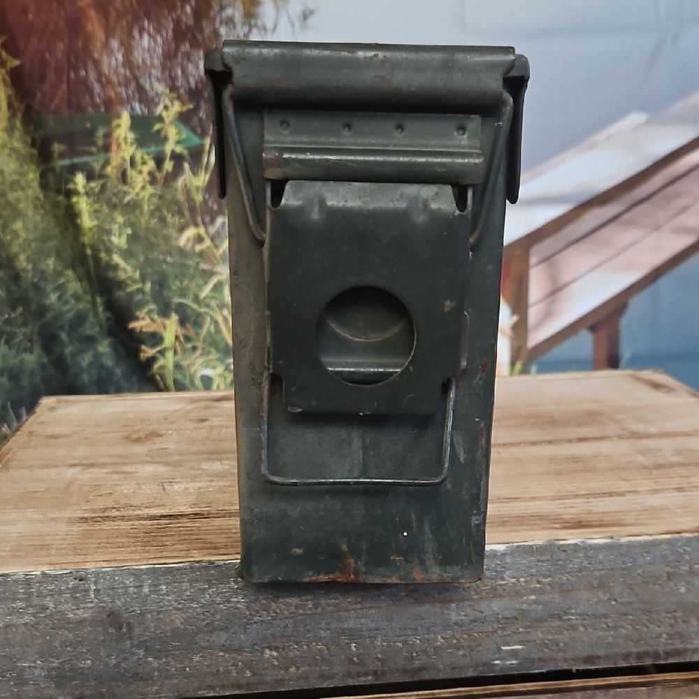 Vintage Metal Ammo Box - Army Green And Gray - Picture 9 of 16